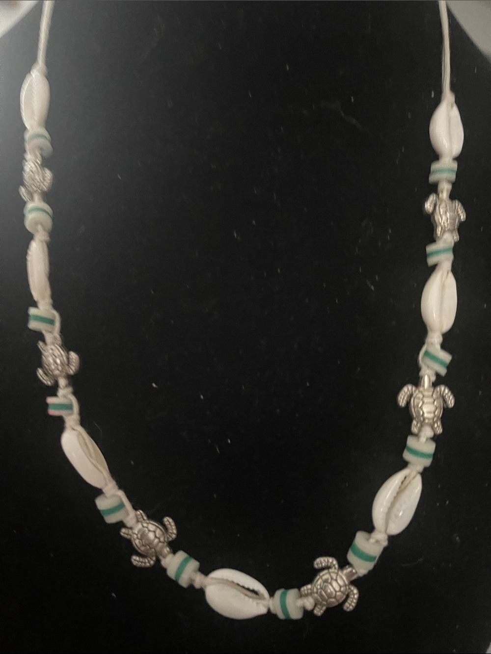Seaside Turtle Shell Necklace - White & Green